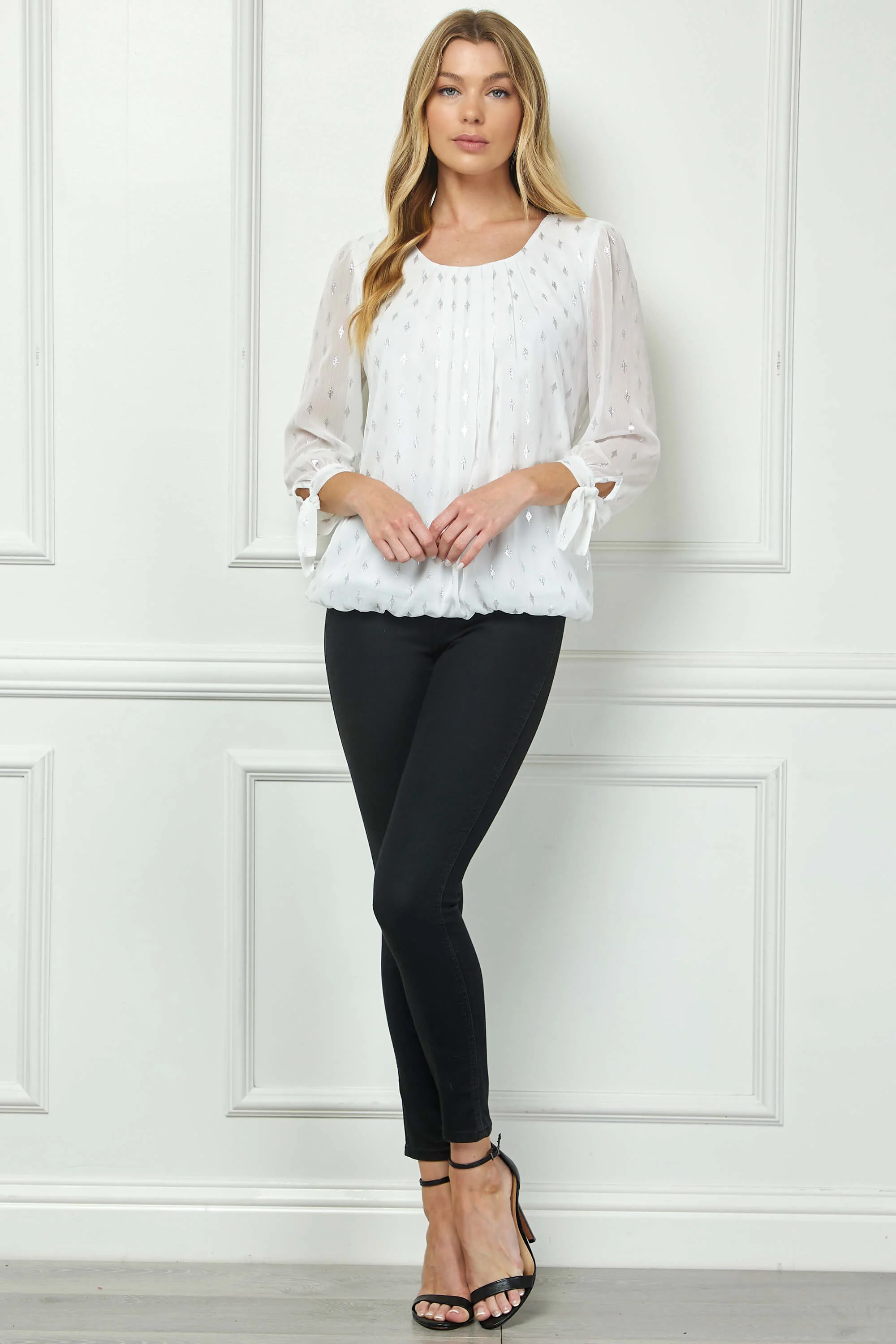 3/4 Tie Sleeve Pleat Neck Foil Bubble Blouse in Ivory/Silver - Image 3