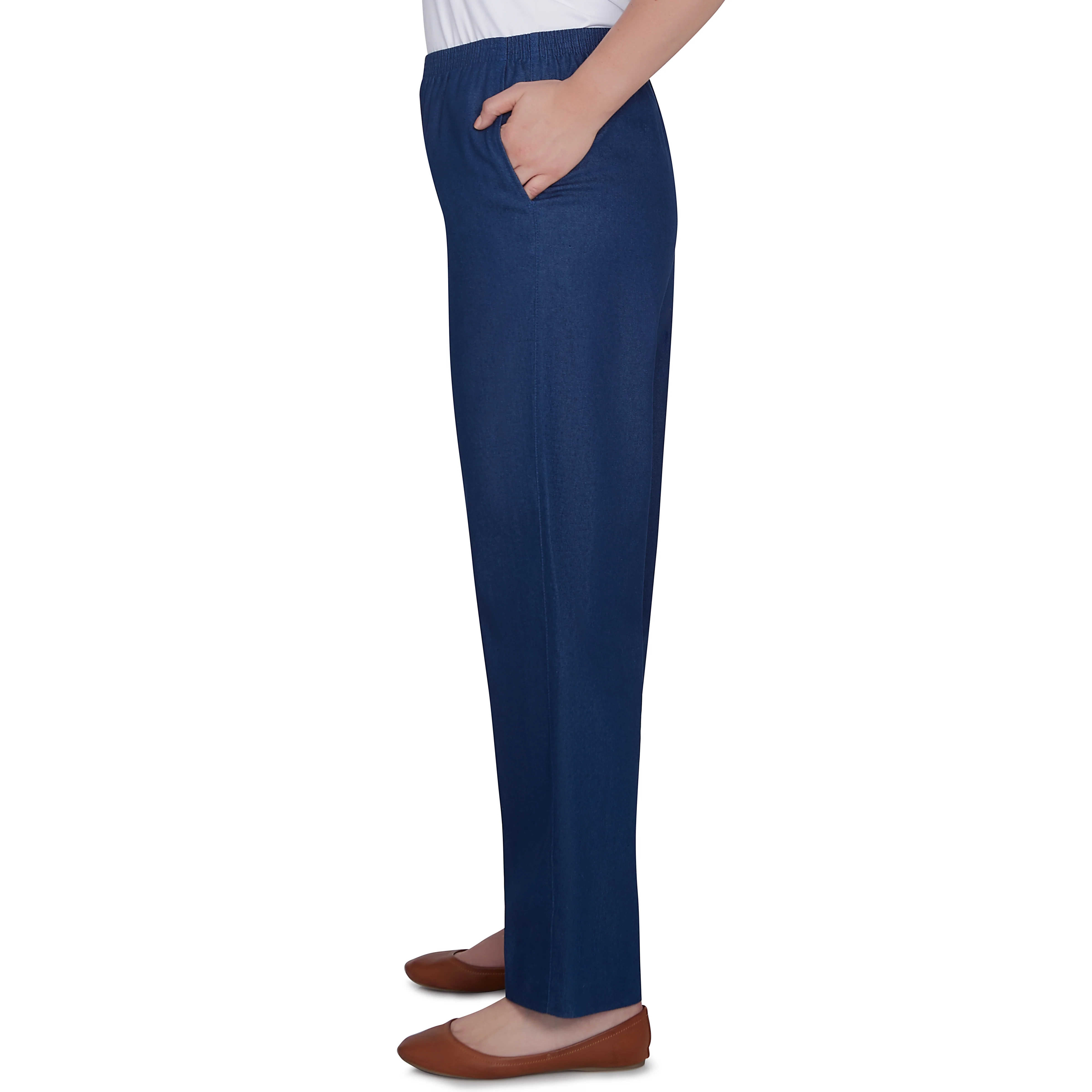 Alfred Dunner Classic All-Around Elastic Waistband Denim Pant Short Length - Image 4