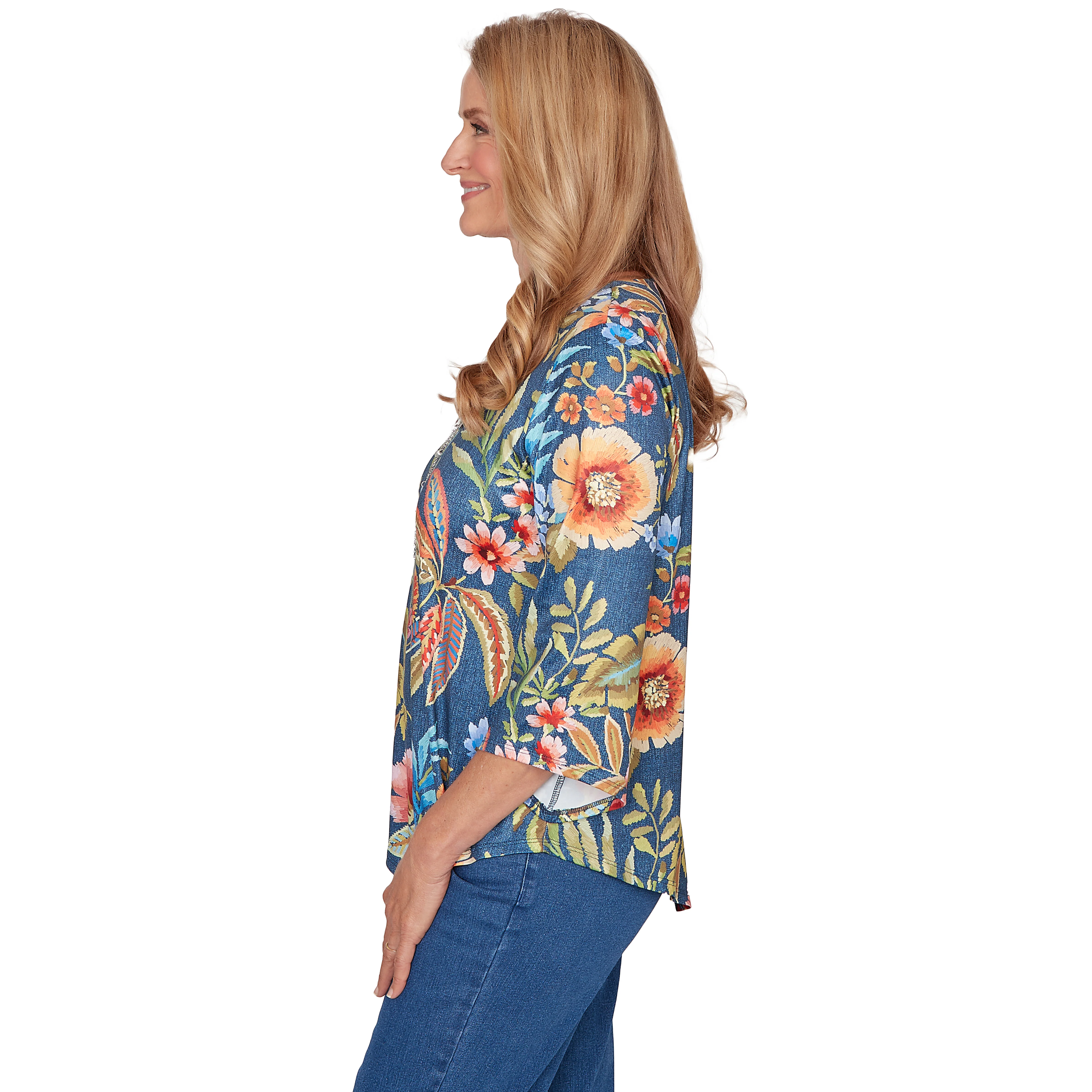 Alfred Dunner Floral Print Pointed Hem Top with Necklace- Petite - Image 4