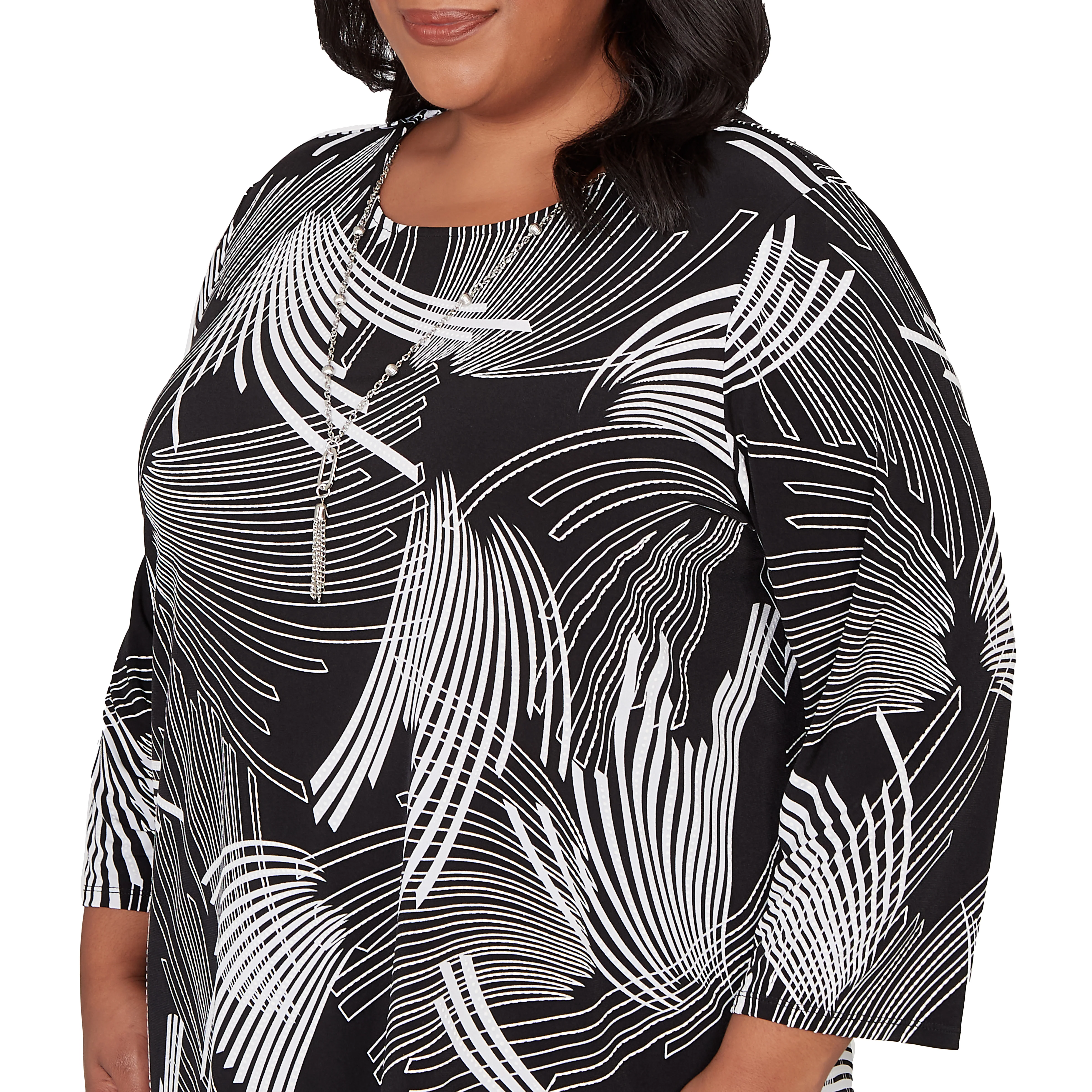 Alfred Dunner Geometric Sharkbite Hem Top with Necklace - Plus - Image 5