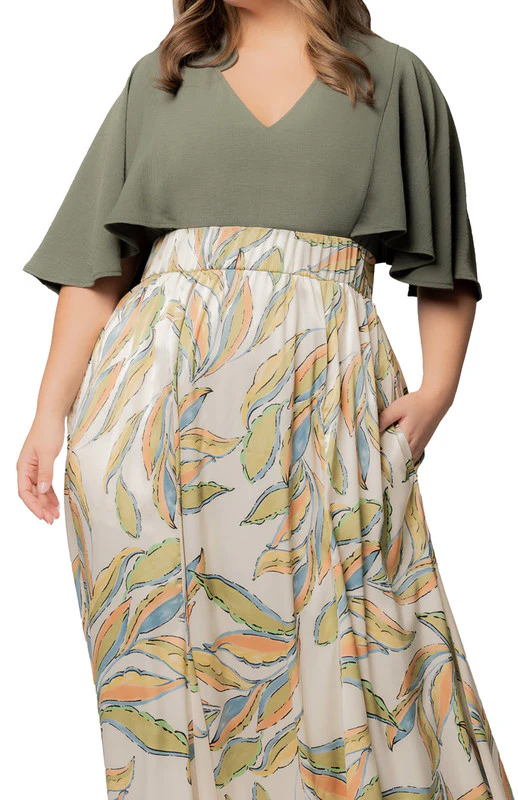 Artful Leaves Avisa A-Line Evening Gown - Plus - Image 3