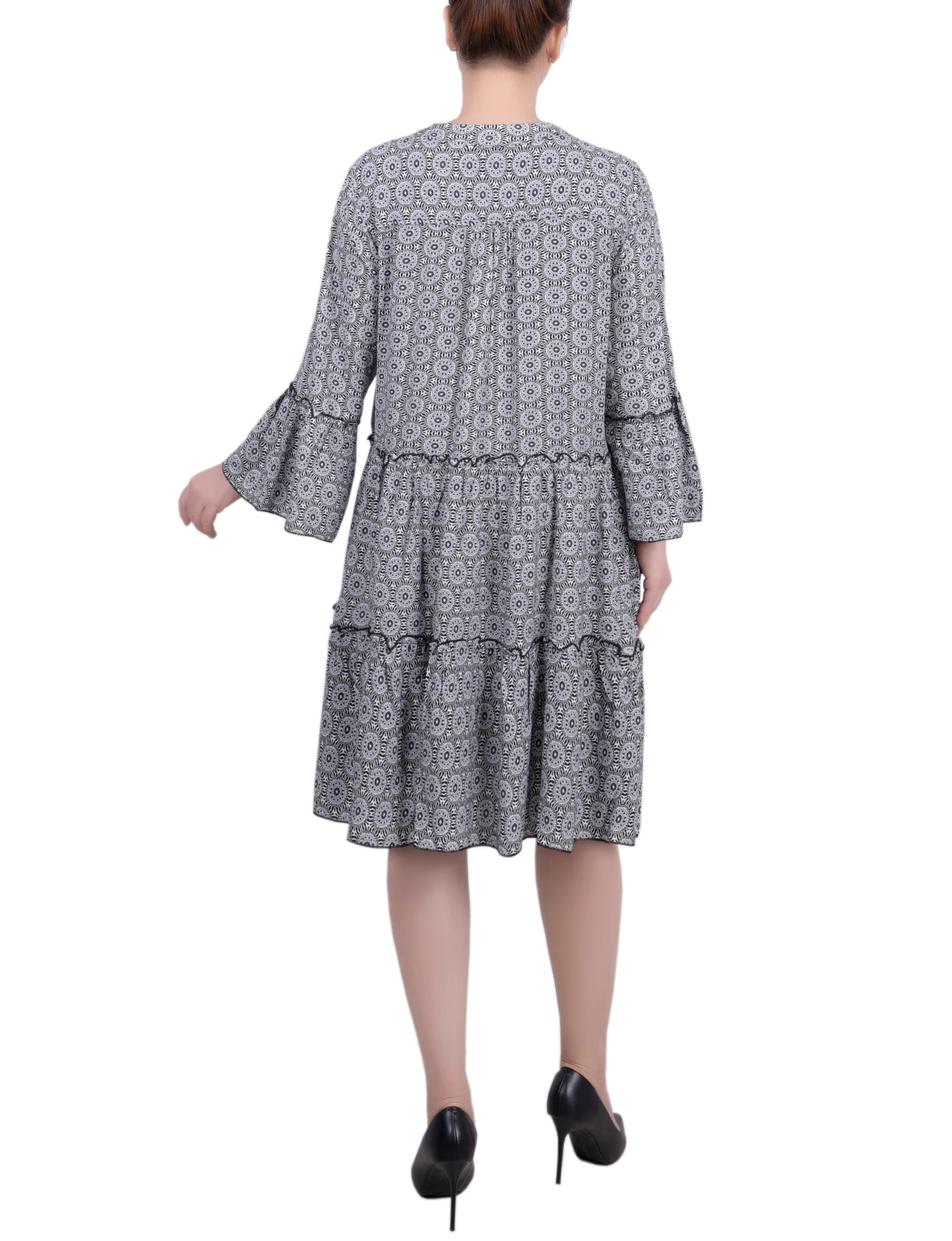 Black White Geo 3/4 Sleeve Tiered Dress - Image 4