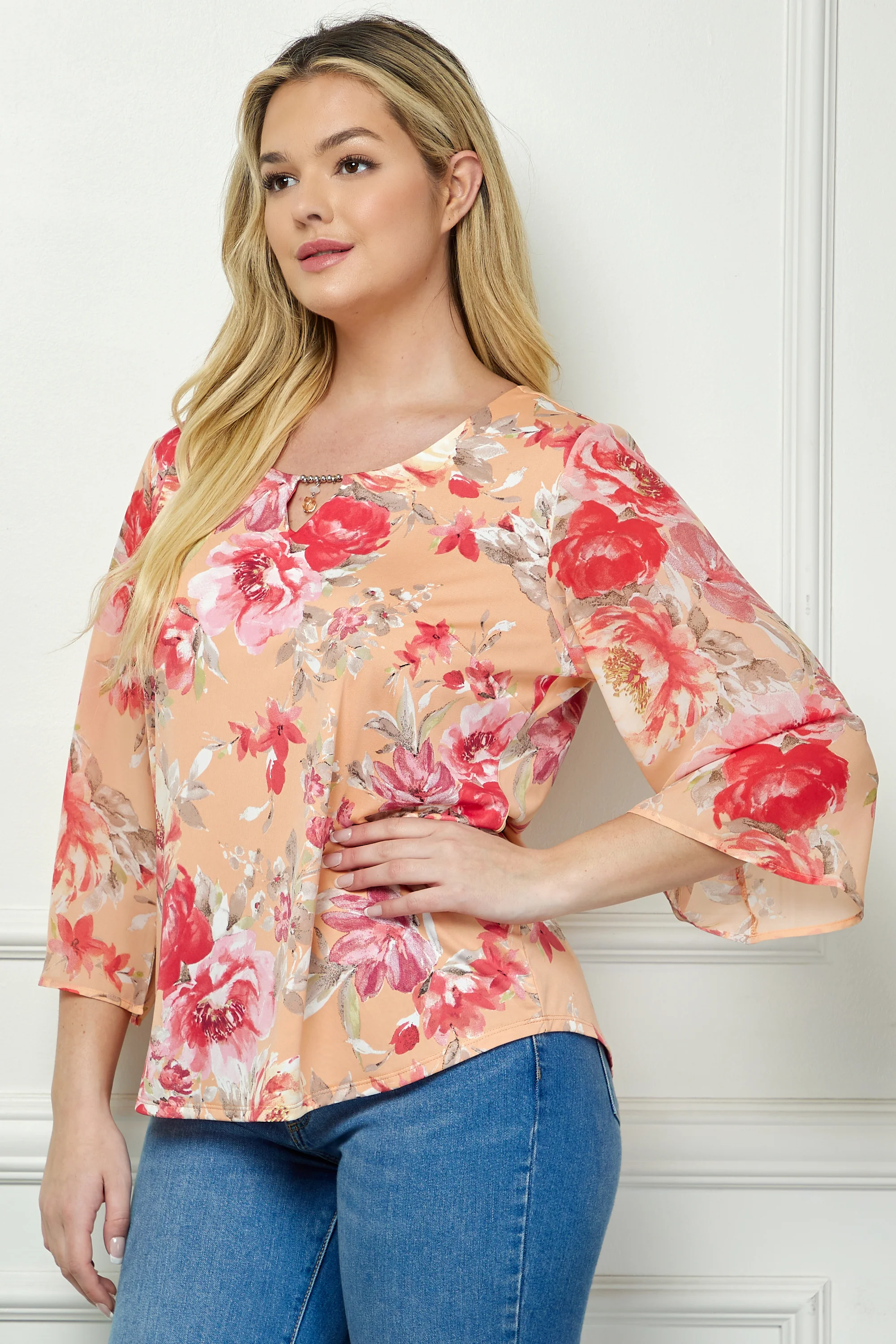 Coral & Beige Floral 3/4 Bell Sleeve Keyhole Trim Blouse - Plus - Image 3