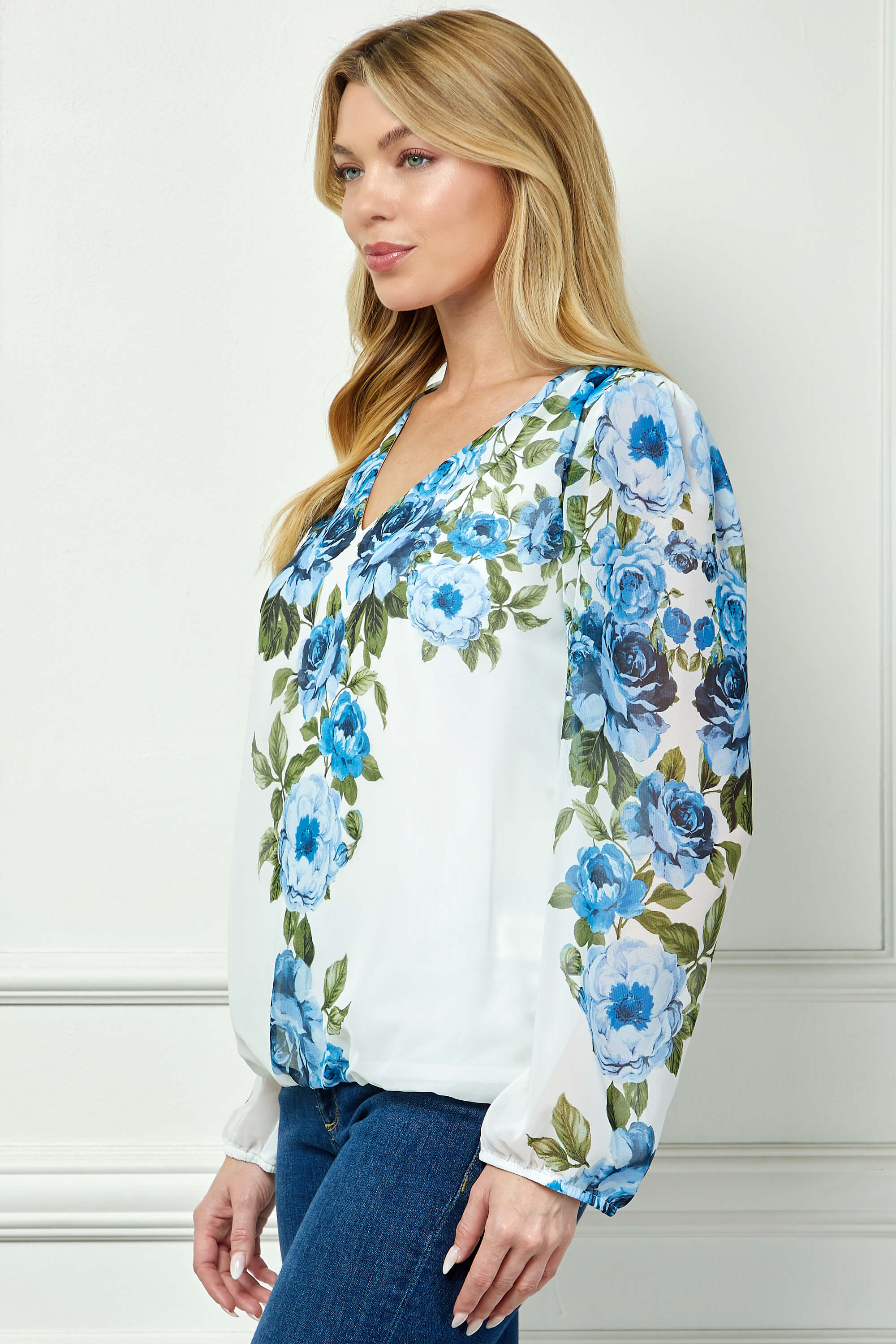 Long Elastic Cuff Sleeve V-Neck Placement Print Bubble Blouse - Image 3