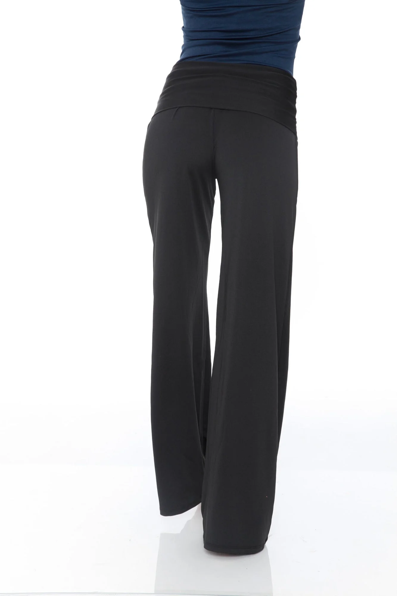 Palazzo Solid Print Pants - Image 4