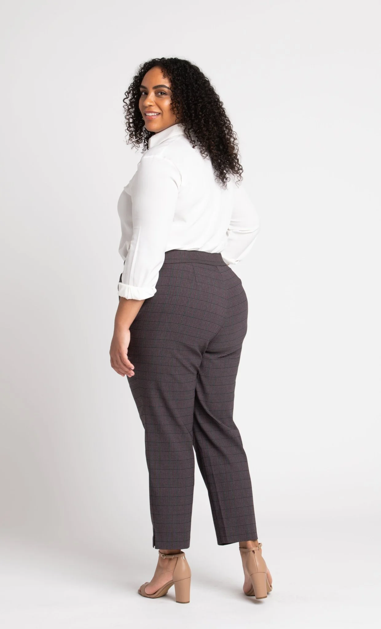 Roz & Ali™ Millennium Wine Plaid Pull On Ankle Pants - Plus - Image 4