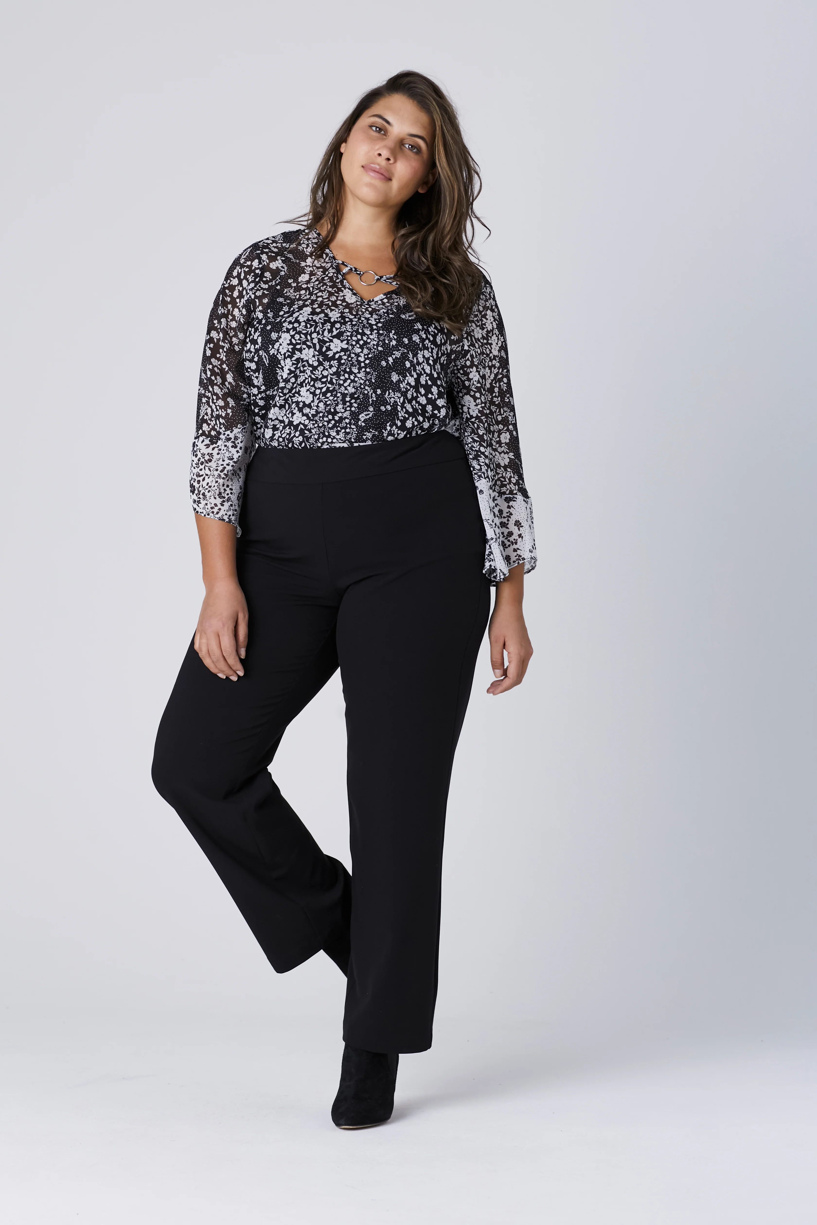 Roz & Ali™ Secret Agent Tummy Control Classic Pants - Plus - Short Length - Image 10