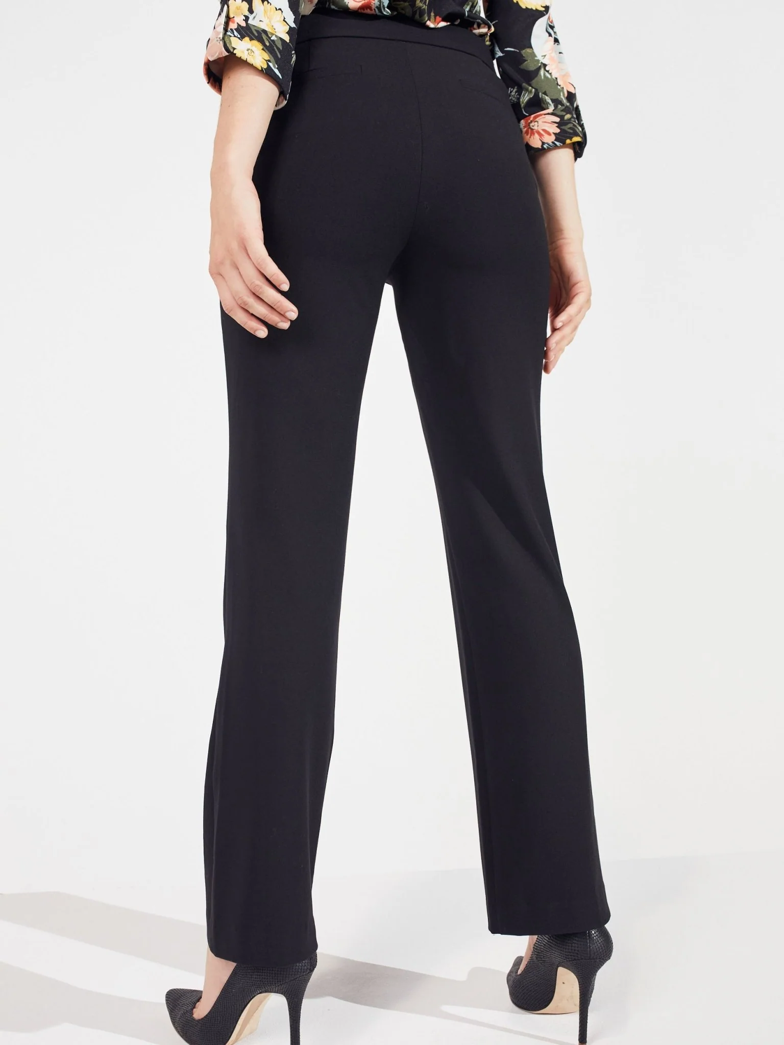 Roz & Ali™ Secret Agent Slight Tummy Control Bootcut Pants - Image 5