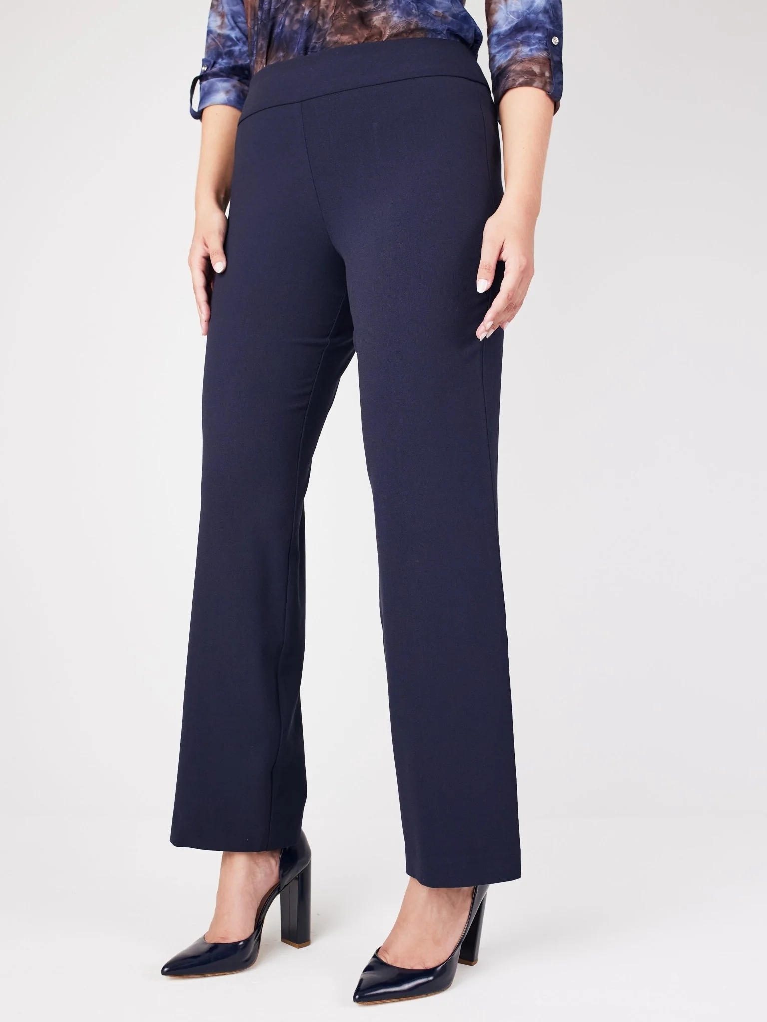 Roz & Ali™ Secret Agent Tummy Control Classic Pants - Petite - Image 8