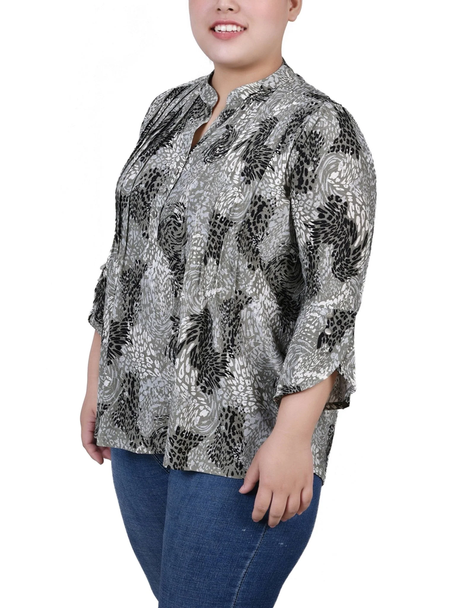 Shadow Black Animal 3/4 Sleeve Overlapped Bell Sleeve Y Neck Top - Plus - Image 2