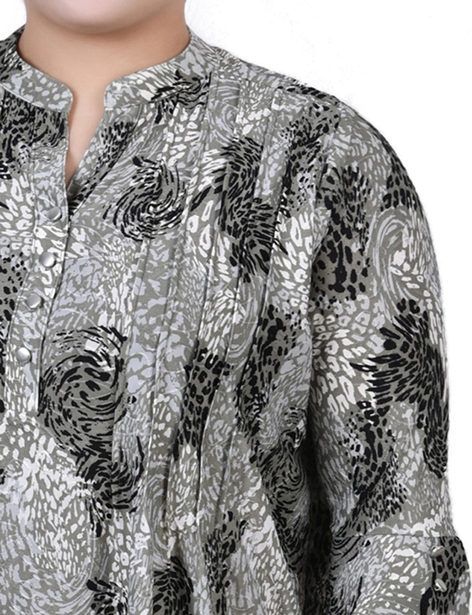 Shadow Black Animal 3/4 Sleeve Overlapped Bell Sleeve Y Neck Top - Plus - Image 3