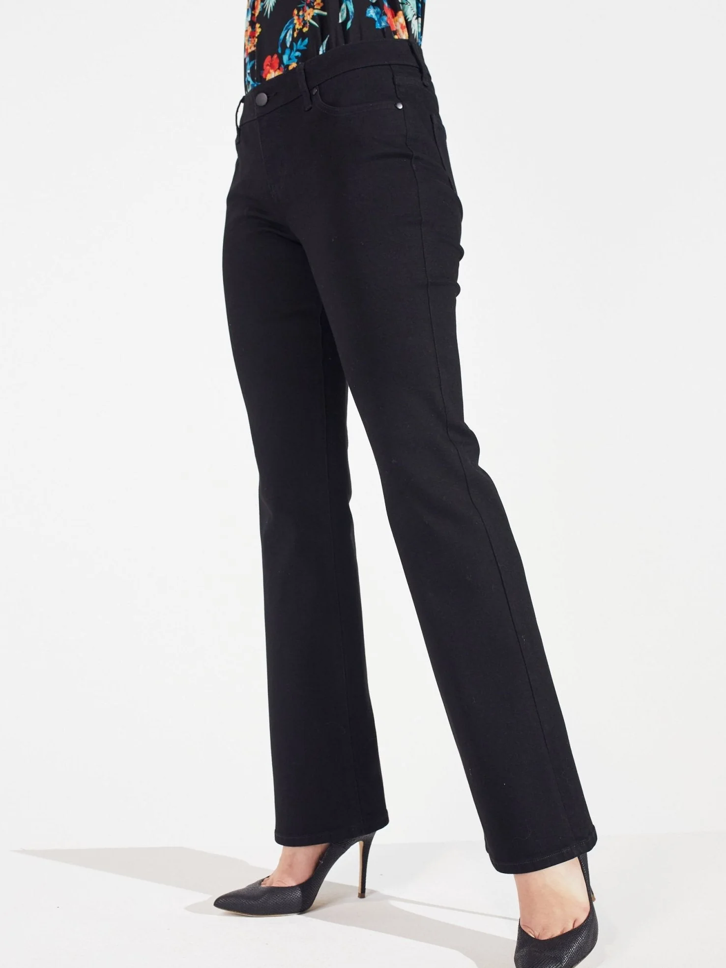 Westport Signature Bootcut 5 Pocket Denim Jean - Image 11
